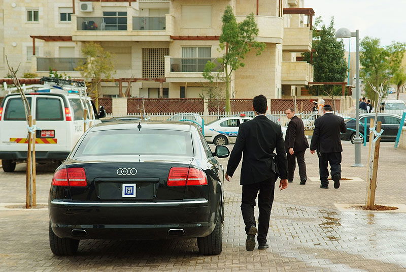 "האברכים צלולים, קחו דוגמה מהרב עובדיה"