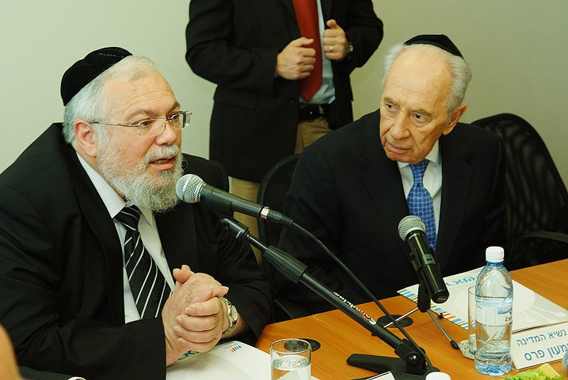 "האברכים צלולים, קחו דוגמה מהרב עובדיה"