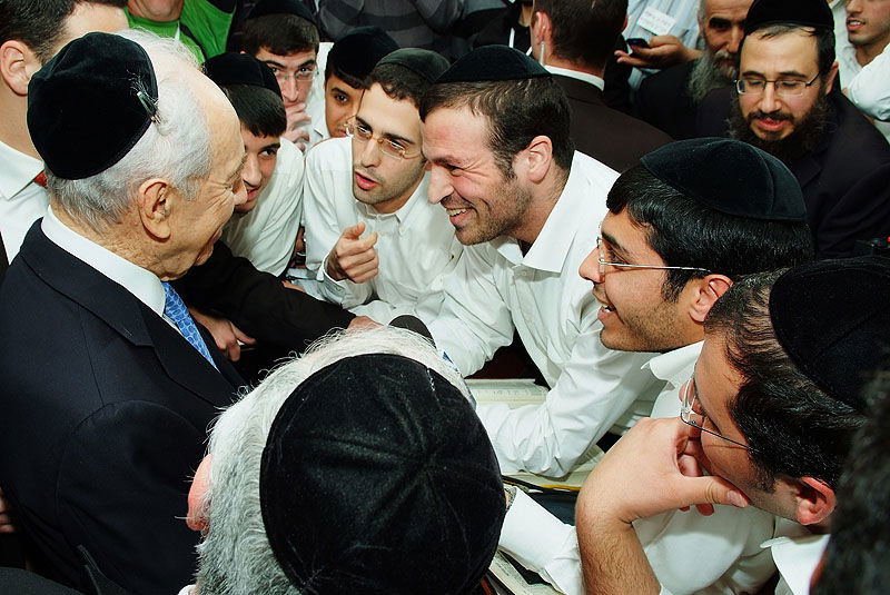 "האברכים צלולים, קחו דוגמה מהרב עובדיה"