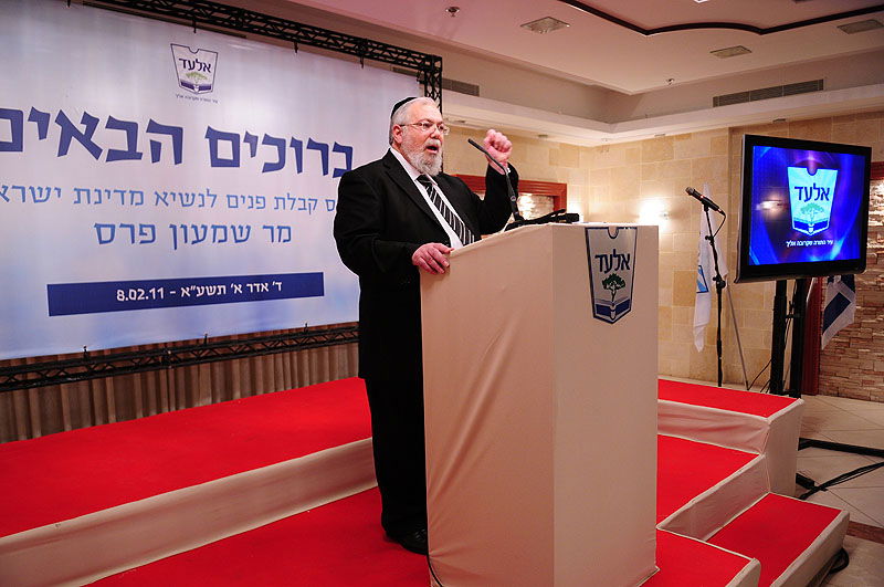 "האברכים צלולים, קחו דוגמה מהרב עובדיה"