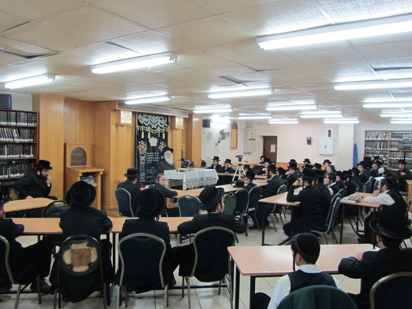 צדיק בא ליבנאל: תיעוד מביקורו של האדמו"ר מוהרא"ש שיק