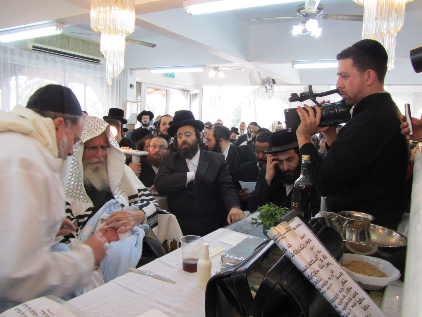 צדיק בא ליבנאל: תיעוד מביקורו של האדמו"ר מוהרא"ש שיק