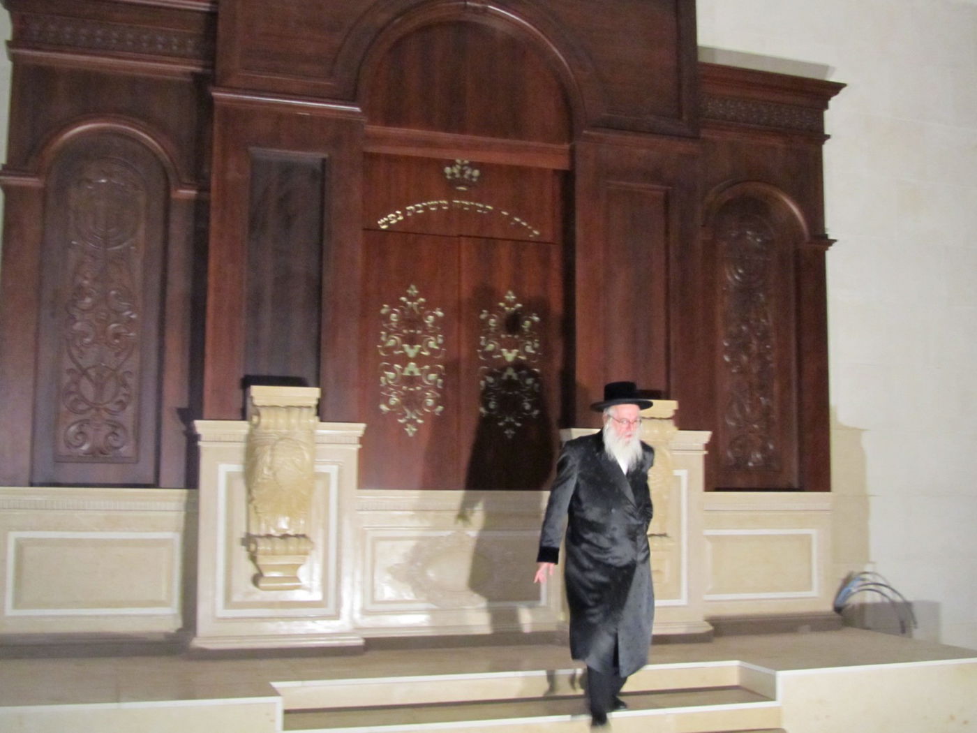 צדיק בא ליבנאל: תיעוד מביקורו של האדמו"ר מוהרא"ש שיק