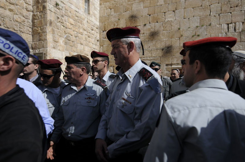 "גבי, תודה", צעקו מתפללים לרמטכ"ל לאחר סיום תפילתו