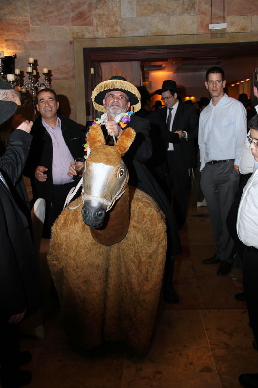 גלריה: חתונת בתו של יגאל רווח, מנכ"ל "אפיקים"