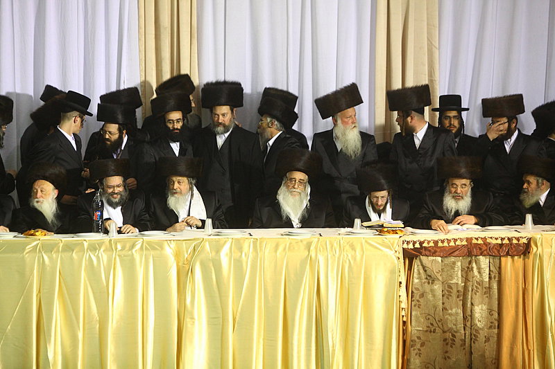 תיעוד מרהיב: שמחת בית צאנז
