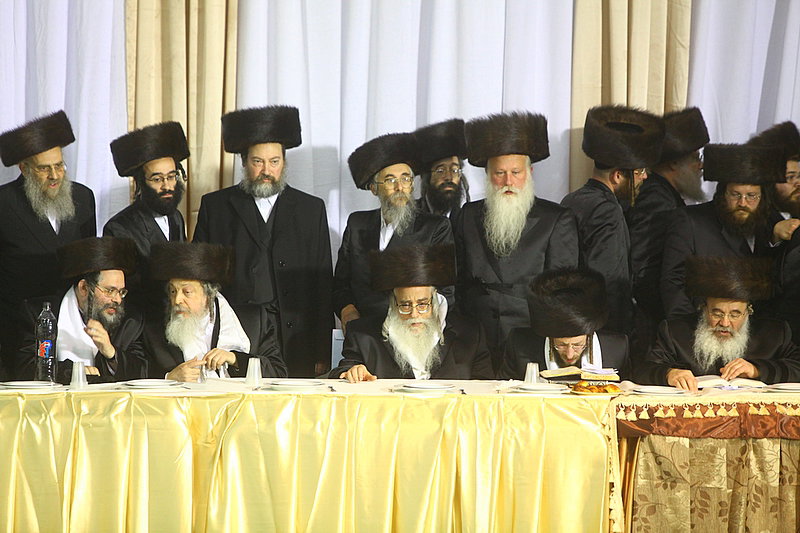 תיעוד מרהיב: שמחת בית צאנז