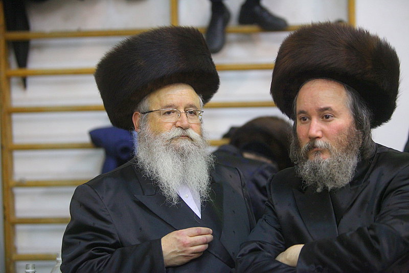 תיעוד מרהיב: שמחת בית צאנז