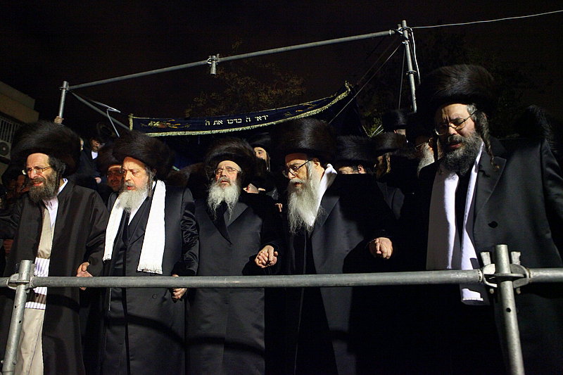 תיעוד מרהיב: שמחת בית צאנז