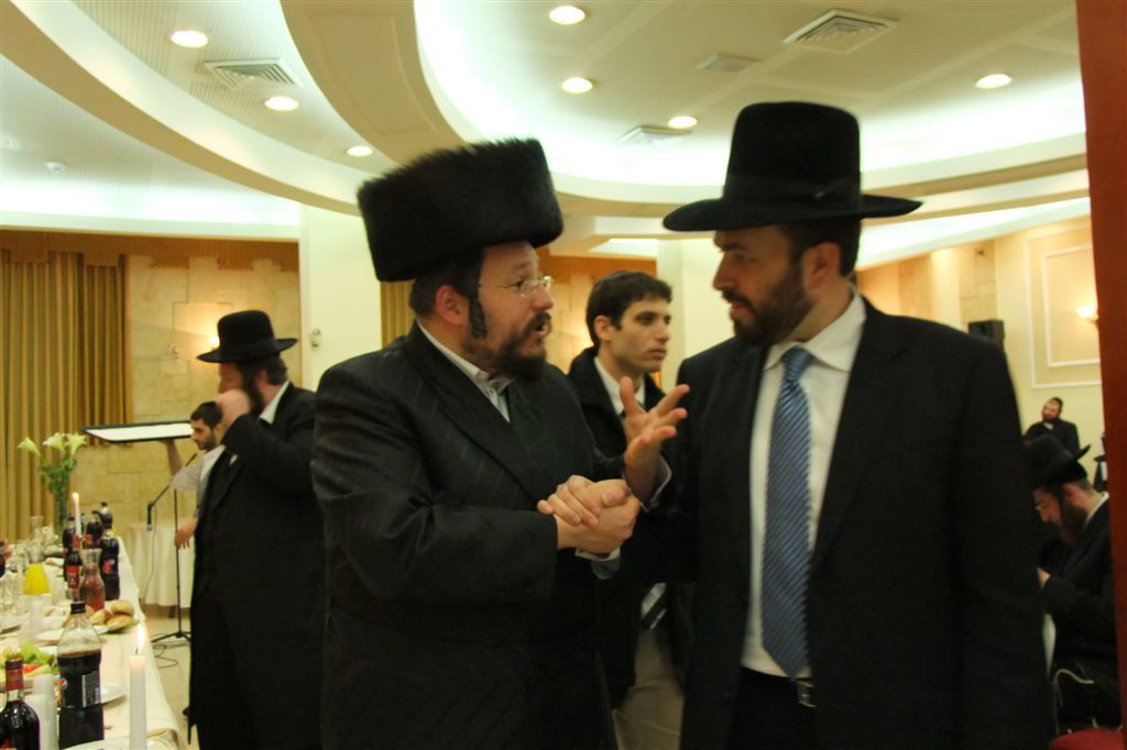 קהילות הקודש בביתר-עילית מצדיעים לראש-העיר, הרב מאיר רובינשטיין