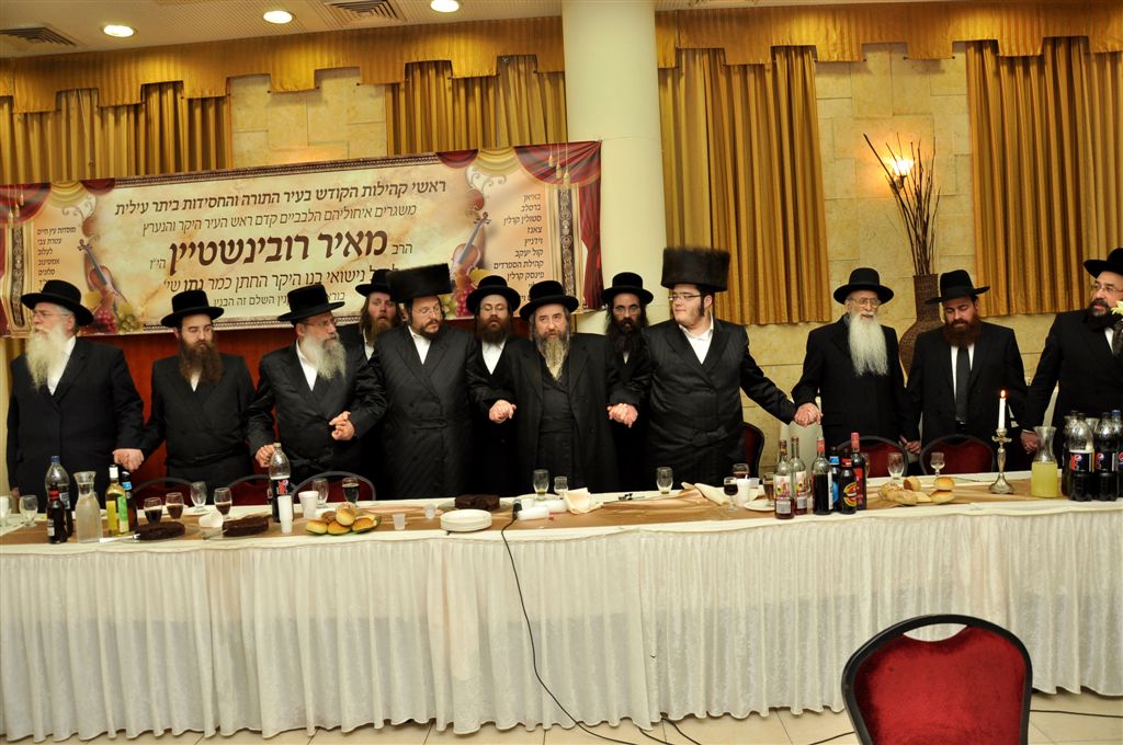 קהילות הקודש בביתר-עילית מצדיעים לראש-העיר, הרב מאיר רובינשטיין