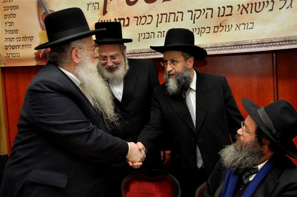 קהילות הקודש בביתר-עילית מצדיעים לראש-העיר, הרב מאיר רובינשטיין