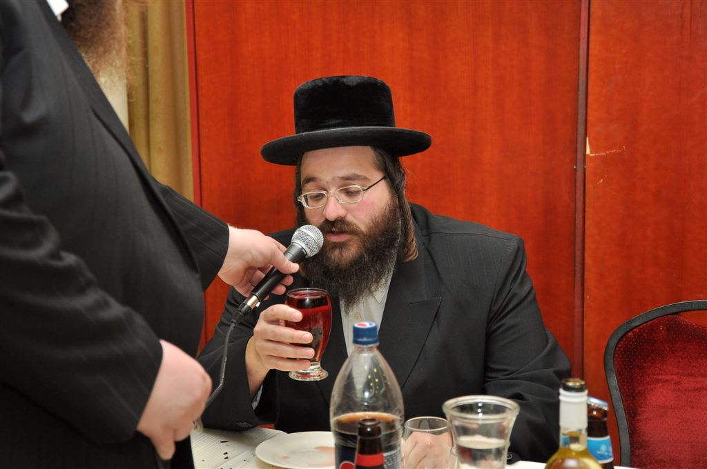 קהילות הקודש בביתר-עילית מצדיעים לראש-העיר, הרב מאיר רובינשטיין