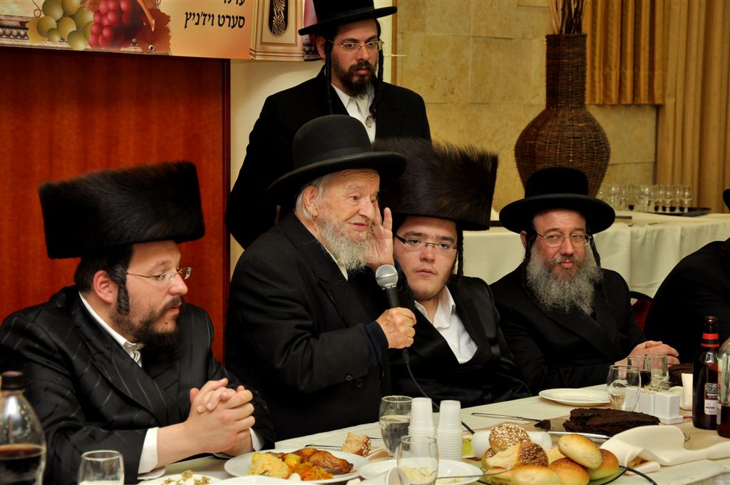 קהילות הקודש בביתר-עילית מצדיעים לראש-העיר, הרב מאיר רובינשטיין