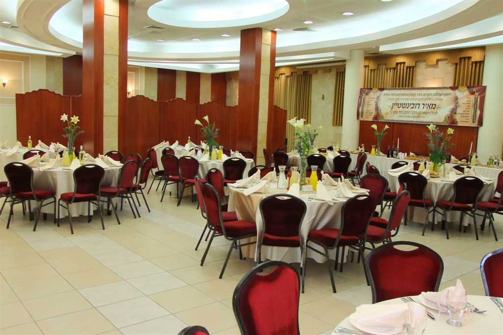 קהילות הקודש בביתר-עילית מצדיעים לראש-העיר, הרב מאיר רובינשטיין