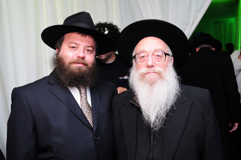 גלריית ענק: פריד הופיע בהר-חומה