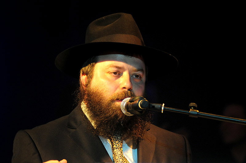גלריית ענק: פריד הופיע בהר-חומה