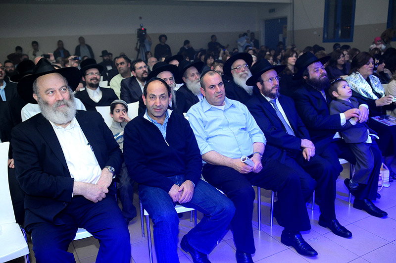 גלריית ענק: פריד הופיע בהר-חומה