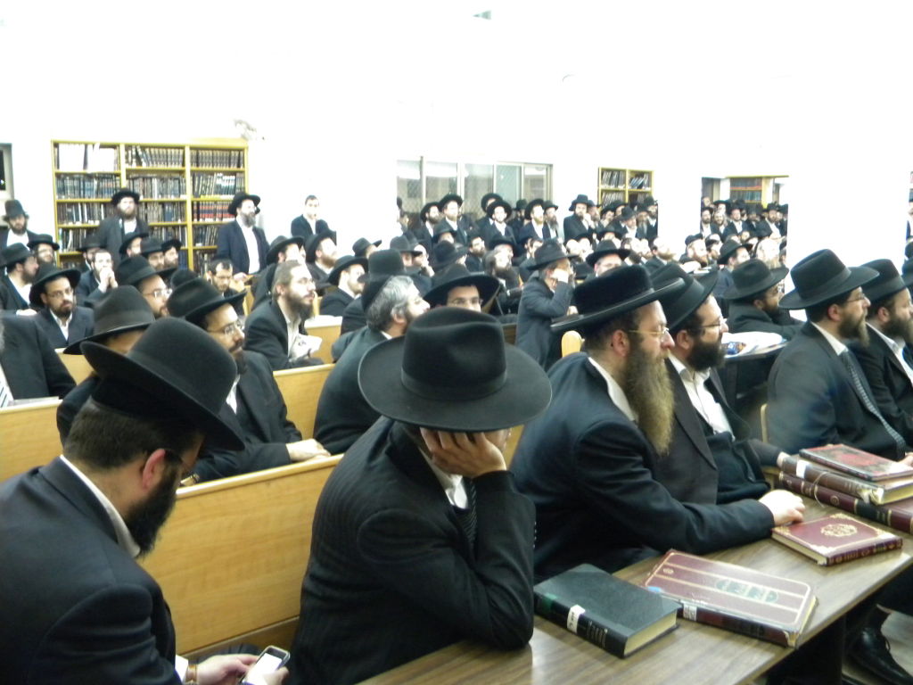 במודיעין עלית יוצאים למלחמה במוסדות החינוך: כינוס חרום