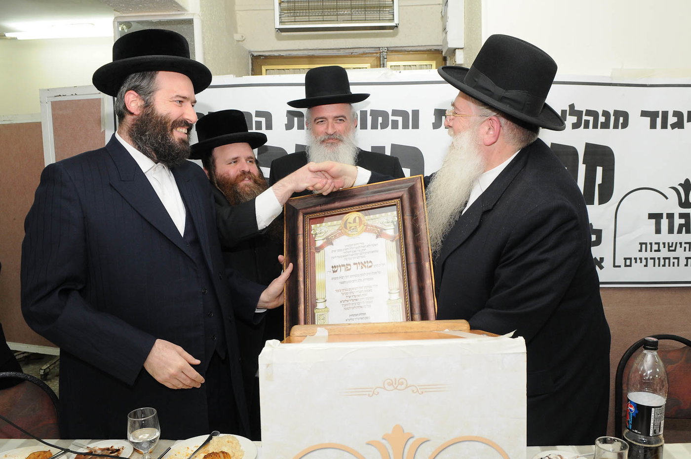 גלריית ענק: המוסדות הצדיעו לפרוש