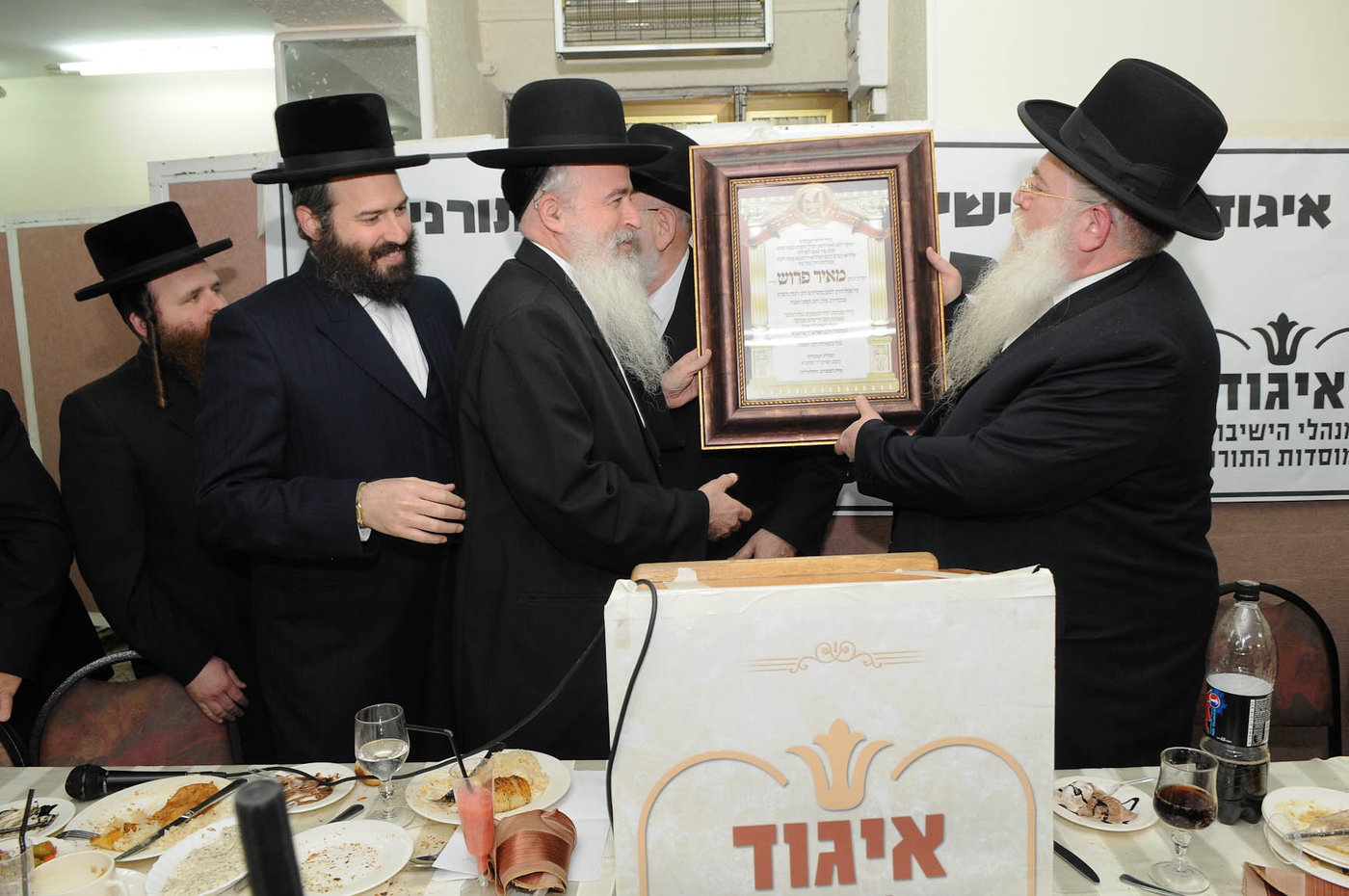 גלריית ענק: המוסדות הצדיעו לפרוש