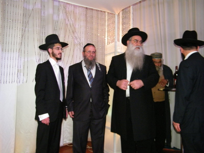 גלריה: שמחת נישואי בתו של הרב רפאל כהן