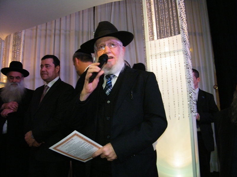 גלריה: שמחת נישואי בתו של הרב רפאל כהן