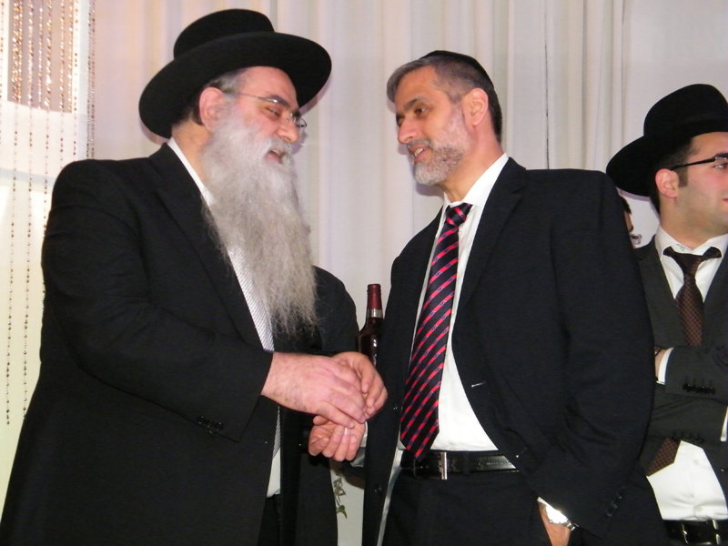 גלריה: שמחת נישואי בתו של הרב רפאל כהן