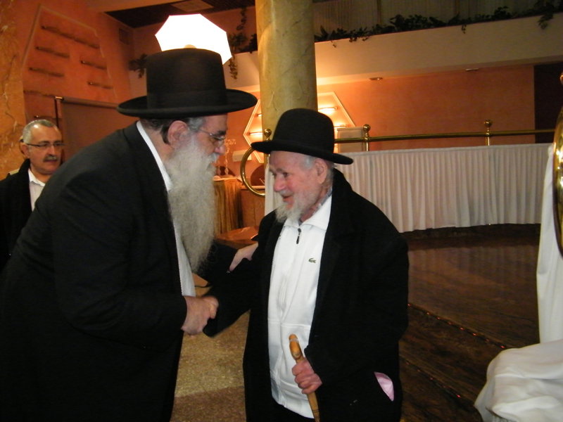 גלריה: שמחת נישואי בתו של הרב רפאל כהן
