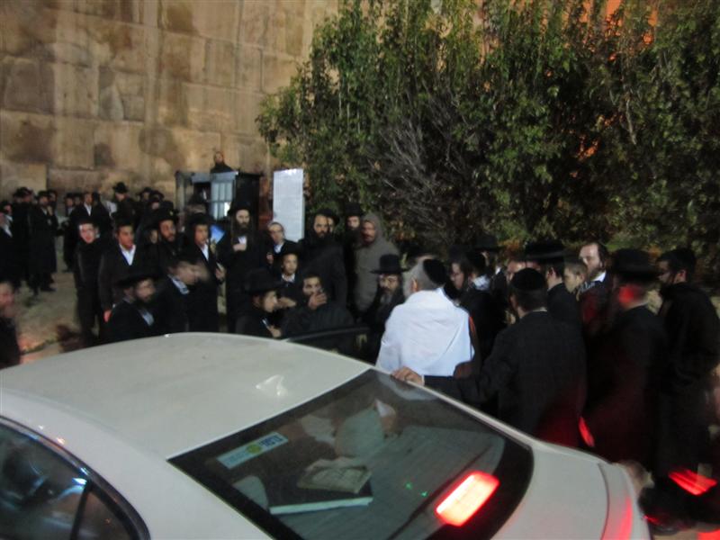 הכי קרוב לרב: המרדפים של חסידי הרב ברלנד בכפר ערבי