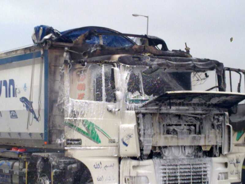 נס ב-443: משאית עלתה באש; אין נפגעים