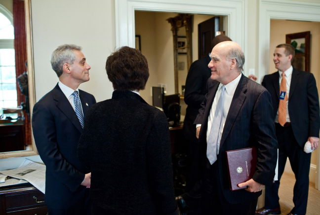 רם חזר לבית הלבן