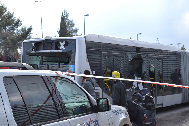 דם, ותמרות עשן: תיעוד מחריד מהזירה