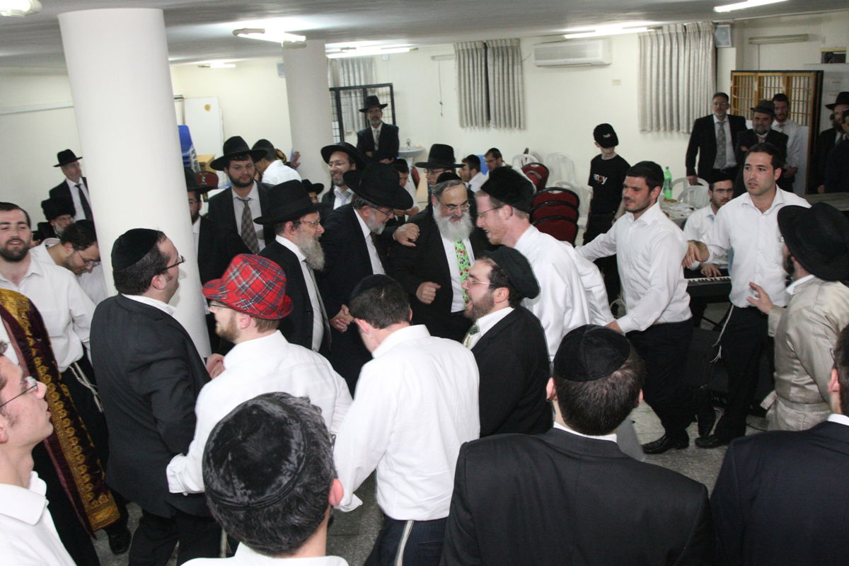 בין מגילה למגילה, סיימו את מסכת מגילה