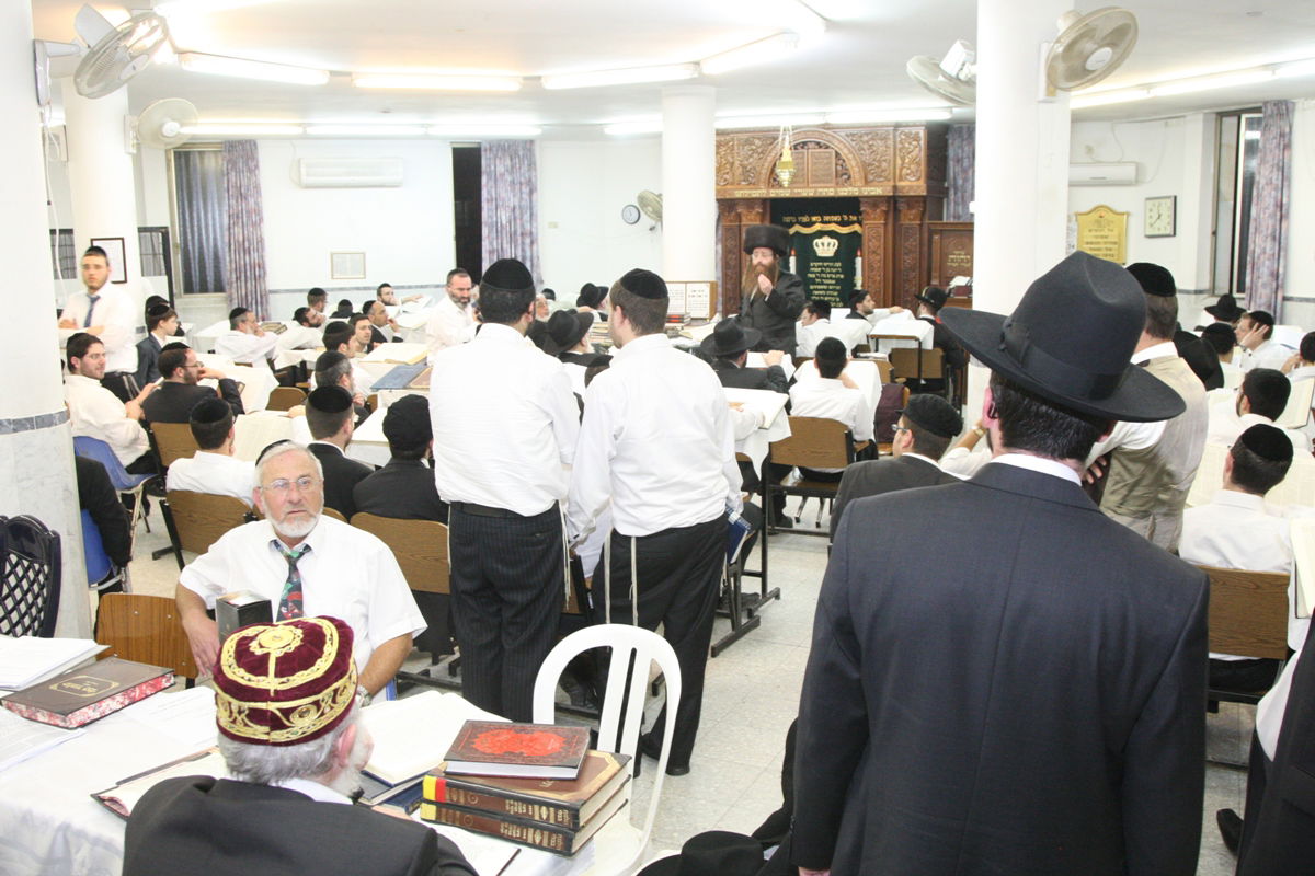 בין מגילה למגילה, סיימו את מסכת מגילה