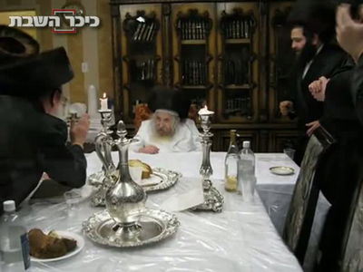 התרגשות: "טיש" פורים עם האדמו"ר מטאהש