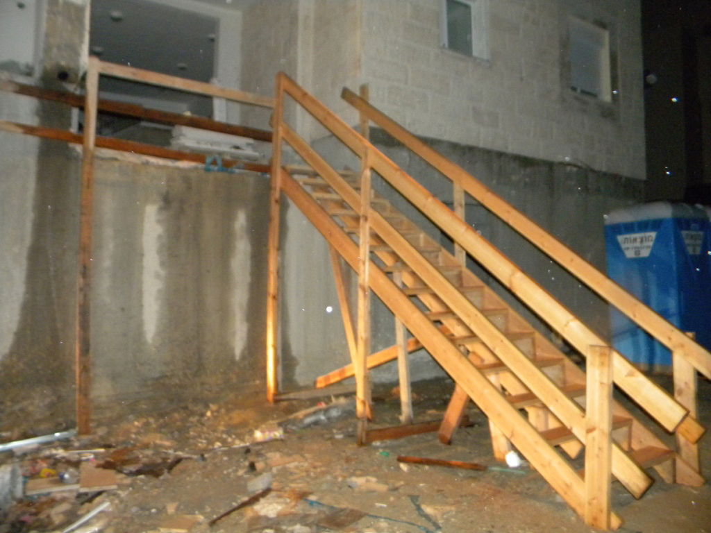 פולשי "נאות הפסגה" יוצאים לקרב חייהם: "לא נזוז מכאן"