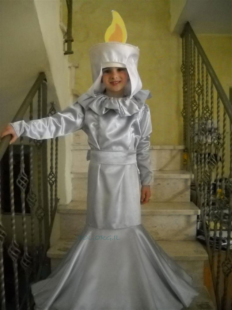 התחפושת המנצחת: שליח חב"ד בחלל