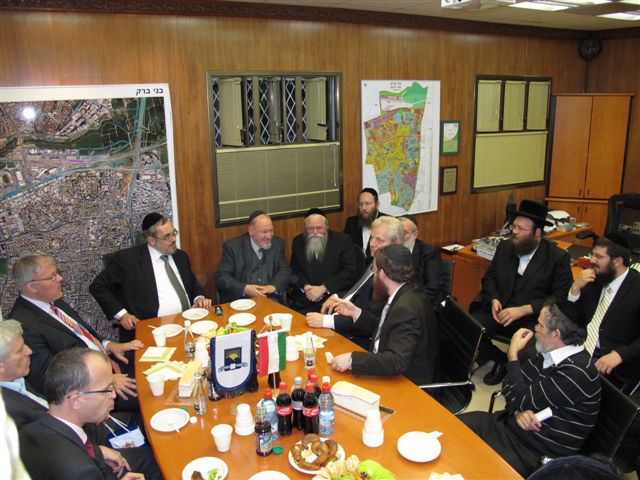 אורח בבני-ברק: ראש עיריית בודפסט