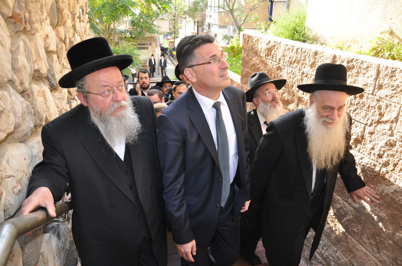 הגר"ג: מהיכן האהבה לתורה? סער: זה משהו בתוך הנשמה