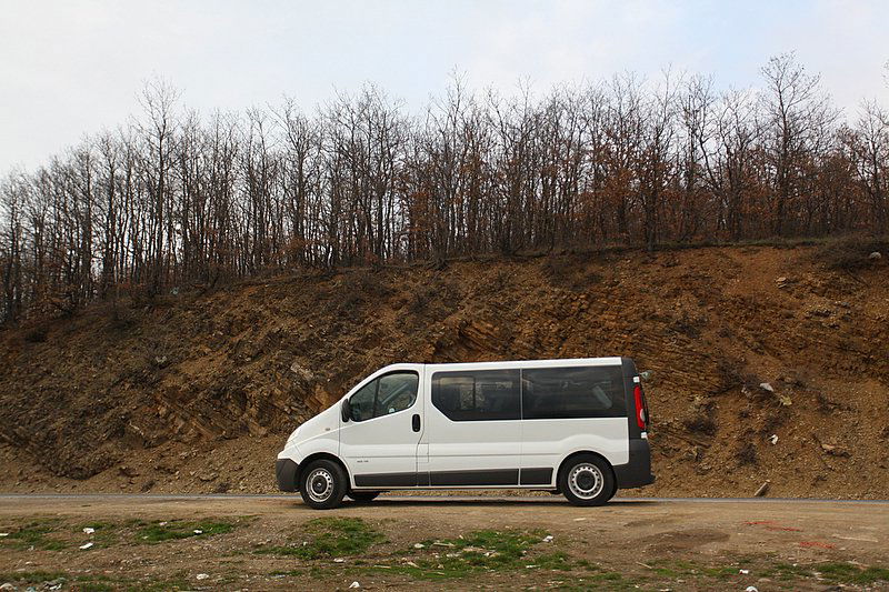 "אני מאמין" למרגלות קרון מטרבלינקה