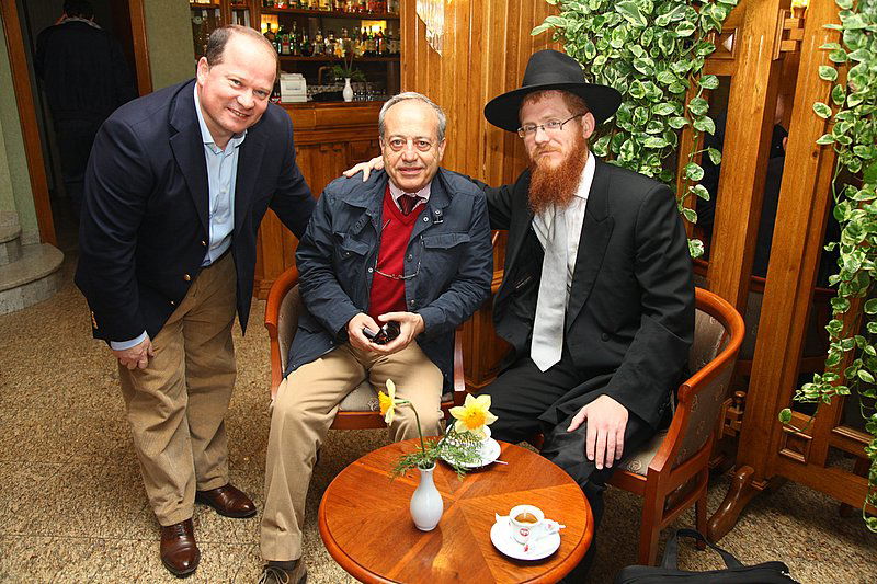 "אני מאמין" למרגלות קרון מטרבלינקה