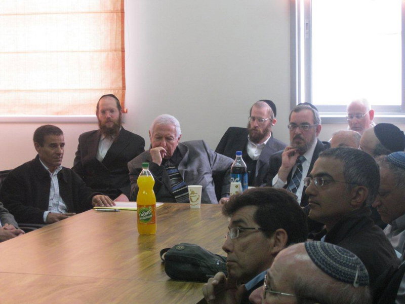 מבקר המדינה הגיע לבני-ברק: "אחוז האלימות הנמוך בארץ"