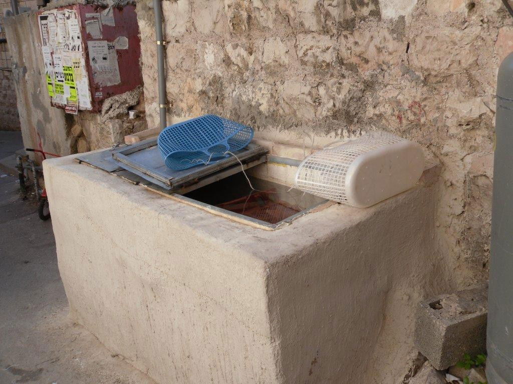 למרות המאבק: מקווה הכלים בירושלים חוזר לפעול