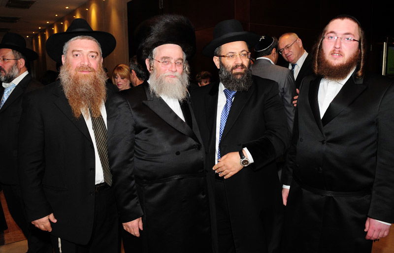 צפו: הנס של רבי יעקב גאגולה נחגג באירוע יוקרה