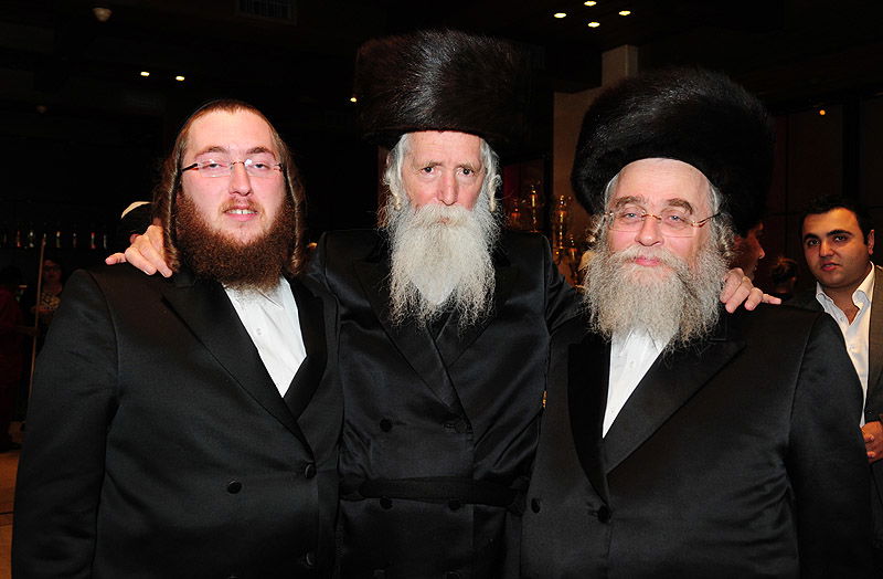 צפו: הנס של רבי יעקב גאגולה נחגג באירוע יוקרה