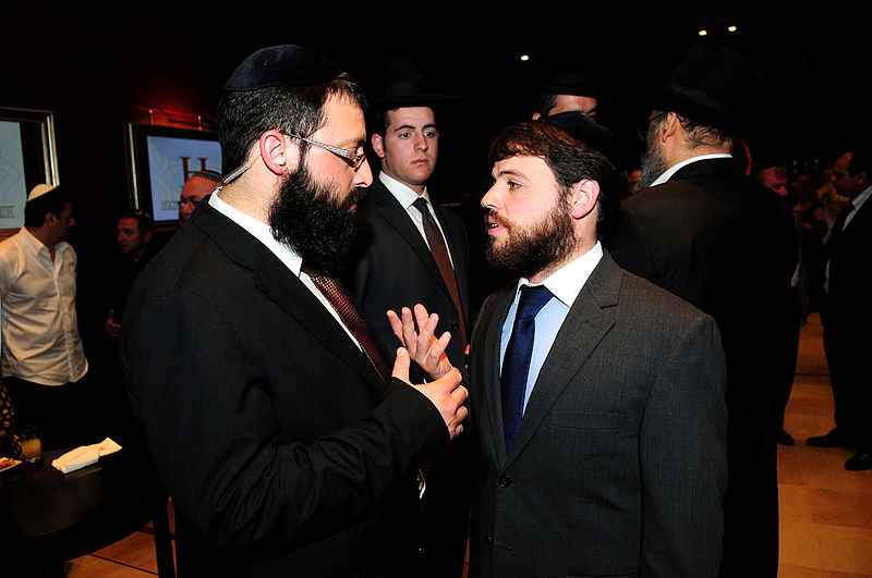 צפו: הנס של רבי יעקב גאגולה נחגג באירוע יוקרה