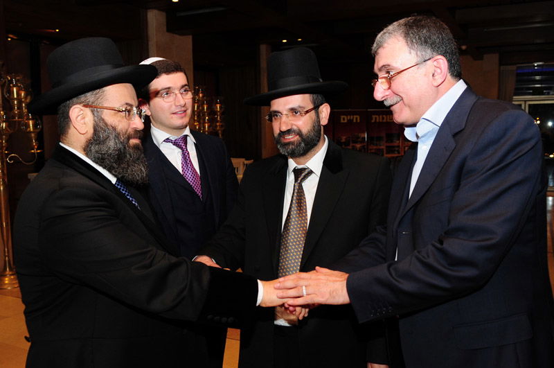 צפו: הנס של רבי יעקב גאגולה נחגג באירוע יוקרה