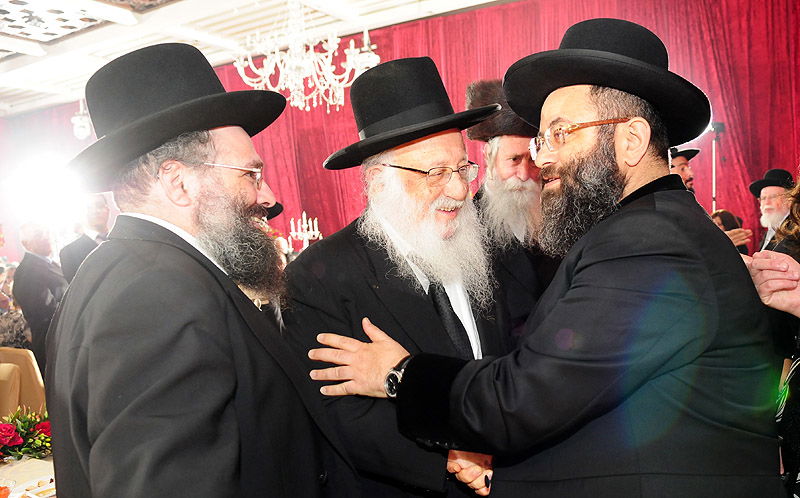 צפו: הנס של רבי יעקב גאגולה נחגג באירוע יוקרה