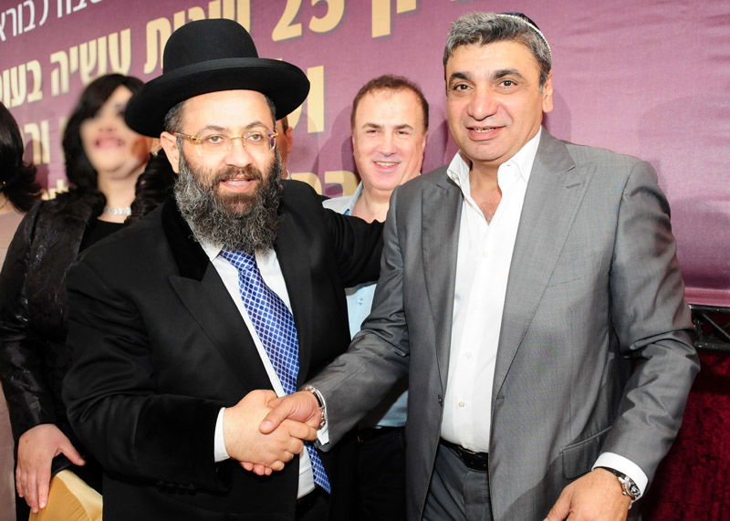 צפו: הנס של רבי יעקב גאגולה נחגג באירוע יוקרה